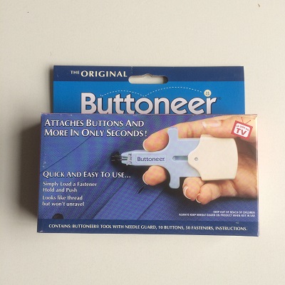Quilt buttoneer tagger